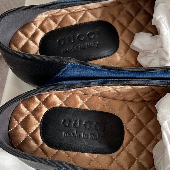 NWT GUCCI MENS SUEDE LOAFERS. - Picture 4 of 7